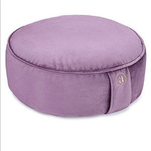 Ajna Luxe Velvet Meditation Cushion